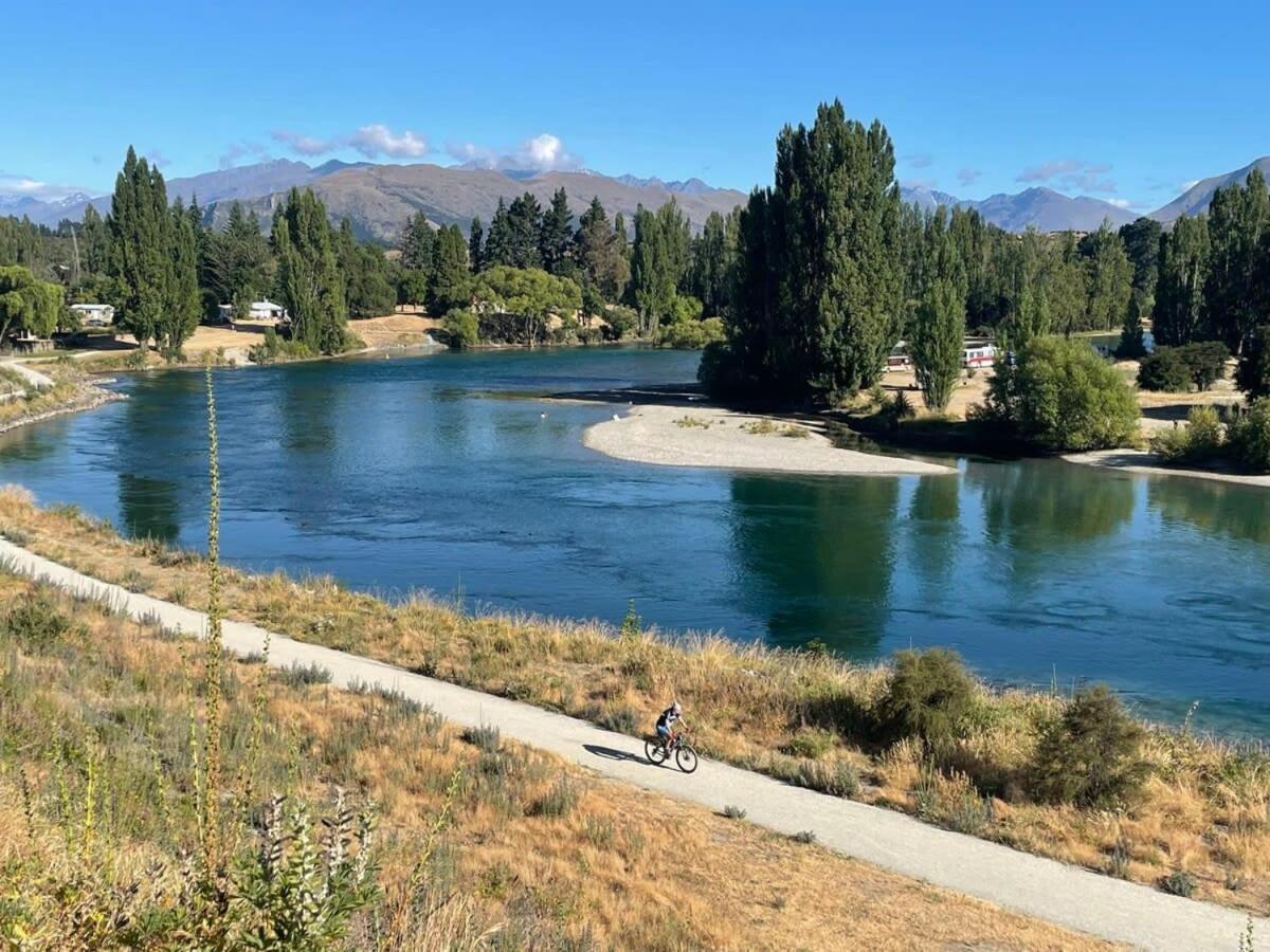 Wanaka Riverside Townhouse Retreat Albert Town Exterior foto